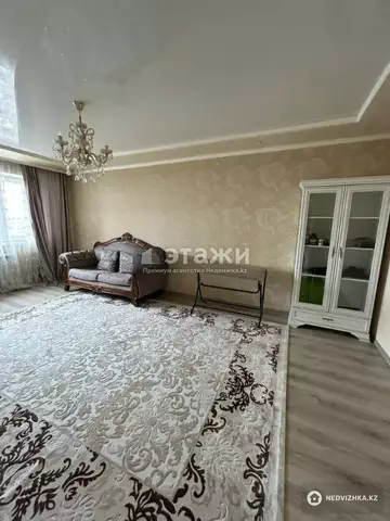 2-комнатная квартира, этаж 10 из 10, 52 м²