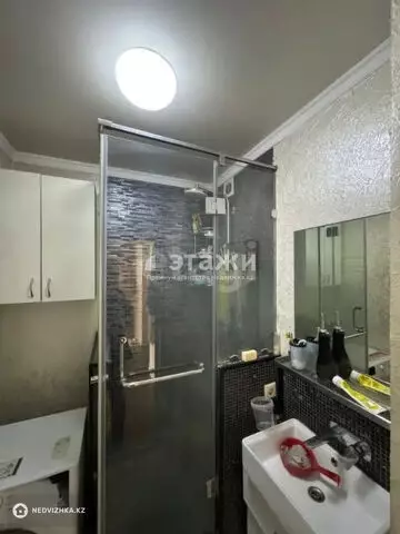 3-комнатная квартира, этаж 4 из 5, 70 м²