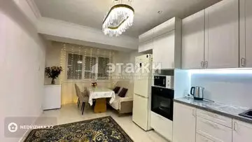 74 м², 2-комнатная квартира, этаж 8 из 10, 74 м², изображение - 1