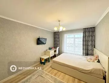 3-комнатная квартира, этаж 8 из 8, 99 м²