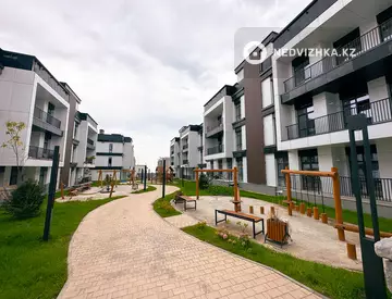 4-комнатная квартира, этаж 3 из 3, 153 м²