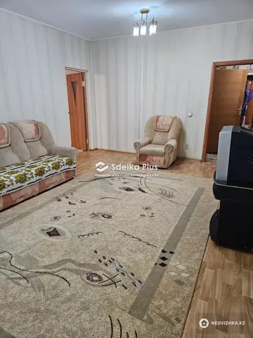 2-комнатная квартира, этаж 9 из 10, 60 м²