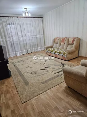 2-комнатная квартира, этаж 9 из 10, 60 м²