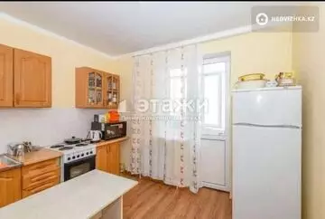 1-комнатная квартира, этаж 10 из 16, 32 м²