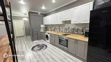 1-комнатная квартира, этаж 8 из 9, 44 м²