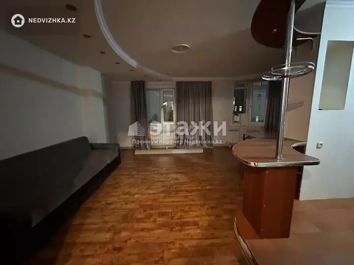 70 м², 3-комнатная квартира, этаж 5 из 10, 70 м², изображение - 1