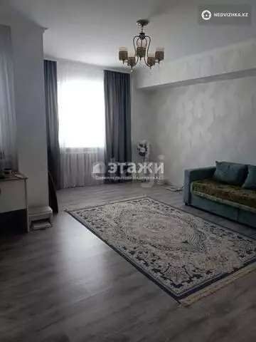 2-комнатная квартира, этаж 5 из 12, 70 м²