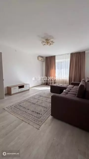 65 м², 2-комнатная квартира, этаж 4 из 5, 65 м², изображение - 0