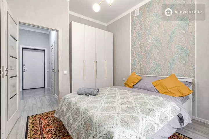 40 м², 2-комнатная квартира, этаж 1 из 10, 40 м², посуточно, изображение - 1