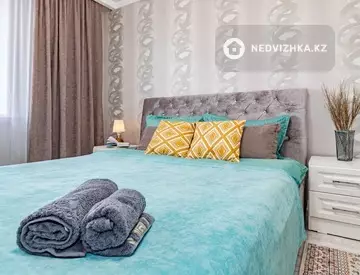 2-комнатная квартира, этаж 2 из 9, 40 м², посуточно