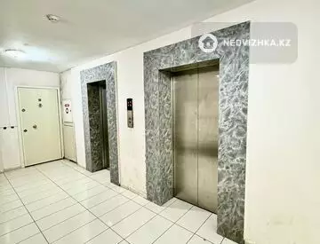 3-комнатная квартира, этаж 3 из 16, 82 м²