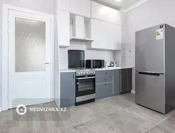 40 м², 2-комнатная квартира, этаж 4 из 12, 40 м², посуточно, изображение - 9