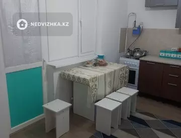 1-комнатная квартира, этаж 9 из 9, 45 м²