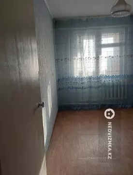 3-комнатная квартира, этаж 4 из 5, 54 м²