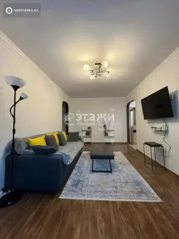 56 м², 3-комнатная квартира, этаж 2 из 4, 56 м², изображение - 2