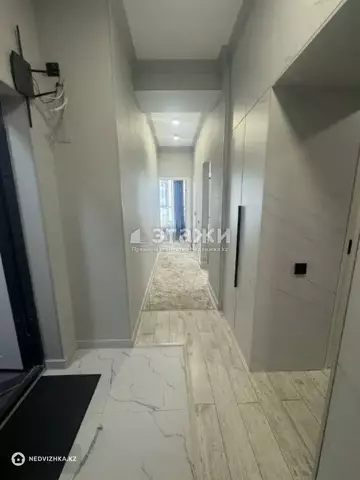 2-комнатная квартира, этаж 7 из 13, 58 м²
