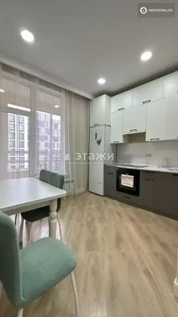 1-комнатная квартира, этаж 8 из 12, 39 м²