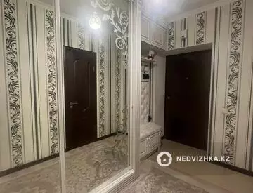 1-комнатная квартира, этаж 9 из 10, 48 м²