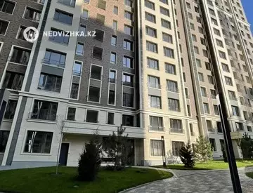 2-комнатная квартира, этаж 5 из 12, 69 м²