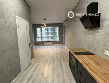 1-комнатная квартира, этаж 4 из 12, 36 м²