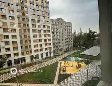 2-комнатная квартира, этаж 4 из 12, 51 м²