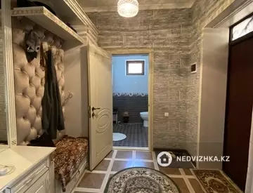 5-комнатный дом, 8 соток, 215 м²