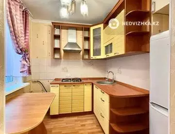 1-комнатная квартира, этаж 1 из 4, 32 м²