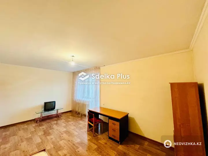 65 м², 2-комнатная квартира, этаж 2 из 10, 65 м², изображение - 1