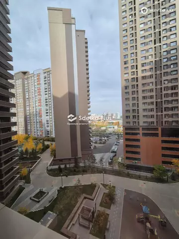 4-комнатная квартира, этаж 8 из 22, 147 м²