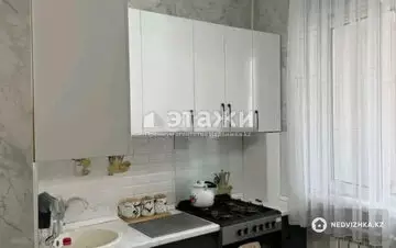 2-комнатная квартира, этаж 4 из 5, 66 м²