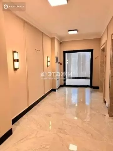 2-комнатная квартира, этаж 10 из 12, 50 м²