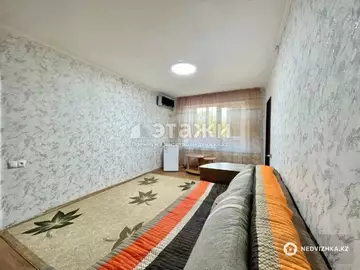 2-комнатная квартира, этаж 4 из 4, 45 м²