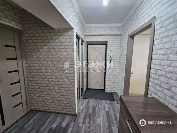 60 м², 2-комнатная квартира, этаж 5 из 5, 60 м², изображение - 1