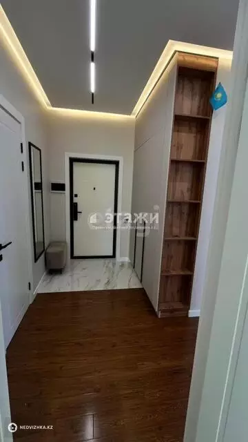 3-комнатная квартира, этаж 4 из 18, 63 м²