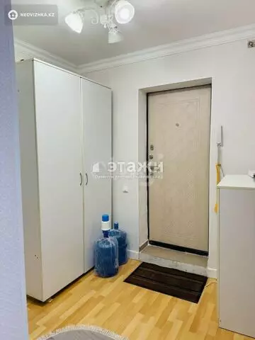 3-комнатная квартира, этаж 2 из 5, 60 м²