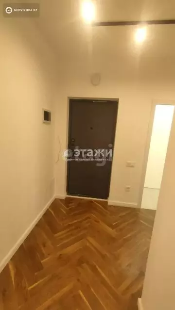 2-комнатная квартира, этаж 4 из 17, 56 м²