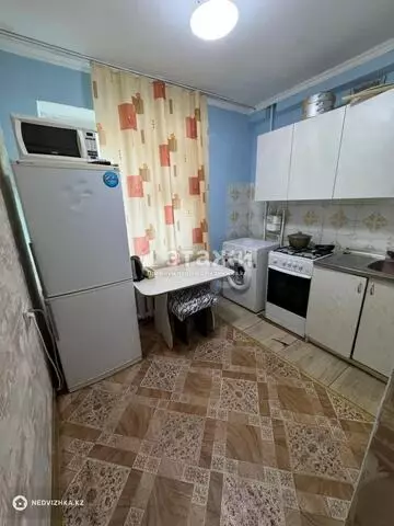 30.2 м², 1-комнатная квартира, этаж 3 из 5, 30 м², изображение - 1