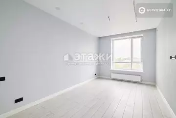 2-комнатная квартира, этаж 4 из 10, 57 м²