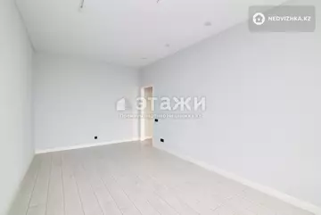 2-комнатная квартира, этаж 4 из 10, 57 м²