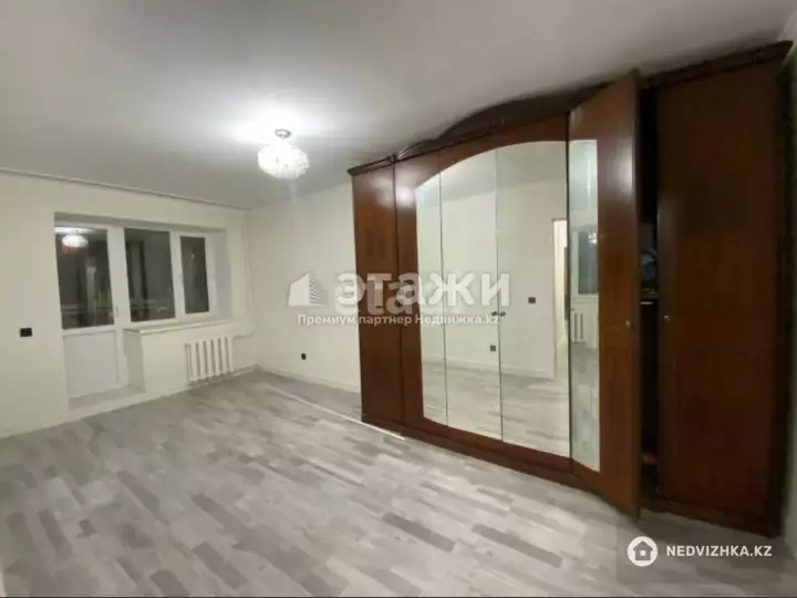 63 м², 2-комнатная квартира, этаж 3 из 9, 63 м², изображение - 1