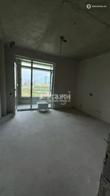 4-комнатная квартира, этаж 8 из 11, 149 м²