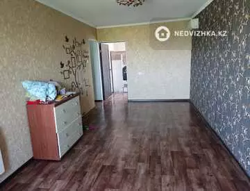 3-комнатная квартира, этаж 4 из 5, 54 м²