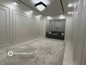 4-комнатная квартира, этаж 1 из 5, 75 м²