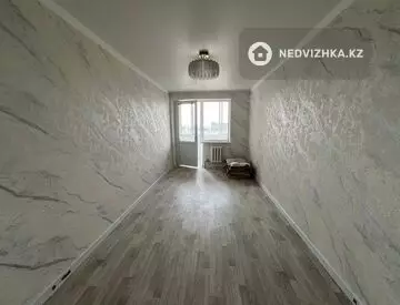 2-комнатная квартира, этаж 4 из 9, 60 м²