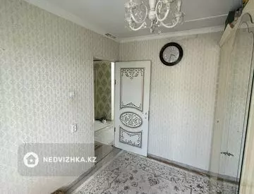 3-комнатная квартира, этаж 5 из 5, 63 м²