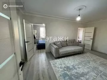 60 м², 4-комнатная квартира, этаж 5 из 5, 60 м², изображение - 0