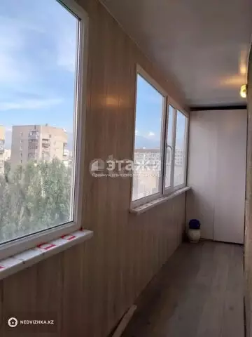 1-комнатная квартира, этаж 9 из 9, 42 м²