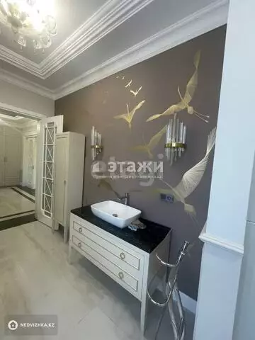 450 м², 7-комнатный дом, 8.8 соток, 450 м², на длительный срок, изображение - 9