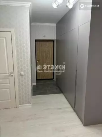 70 м², 2-комнатная квартира, этаж 4 из 10, 70 м², изображение - 2