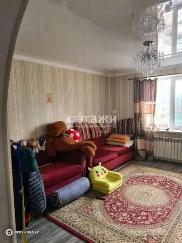 2-комнатная квартира, этаж 8 из 9, 64 м²